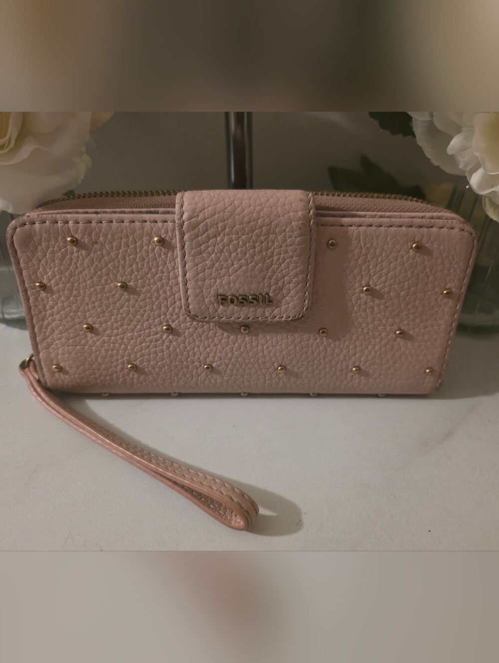 Fossil Blush Pink Pebbled Leather Studded Wristlet